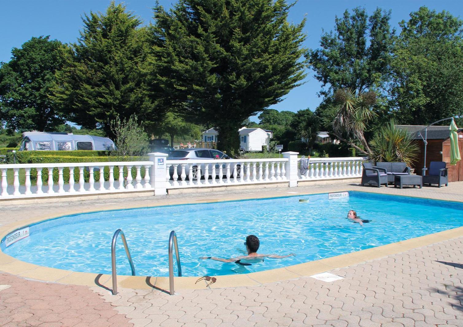Camping Le Picard Tournieres Exterior photo